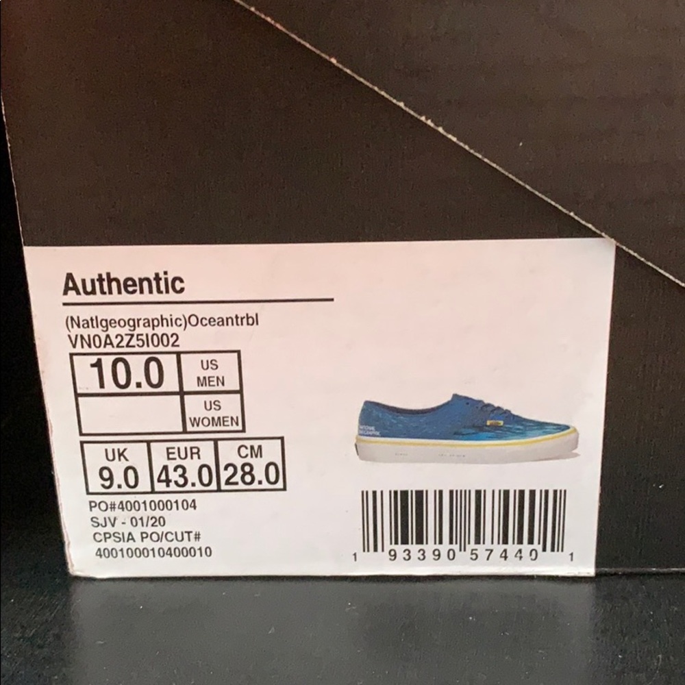 Authentic - Picture 12 of 12